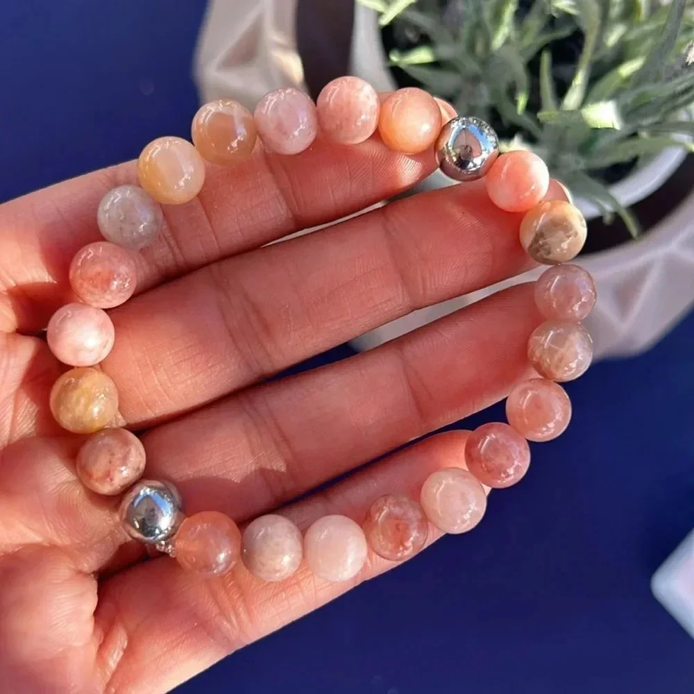 Handmade peach moonstone + hematite bracelet ✨